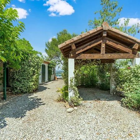 Charming Near Limoux, Cleaning Included Villa *