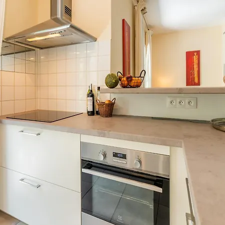 וילה Charming Near Limoux, Cleaning Included *