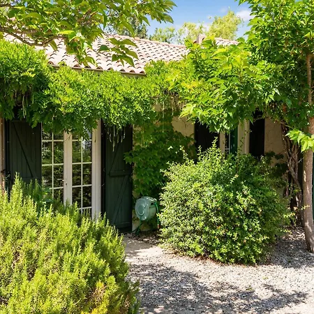 Vacation In With Pool, Cleaning Included Limoux