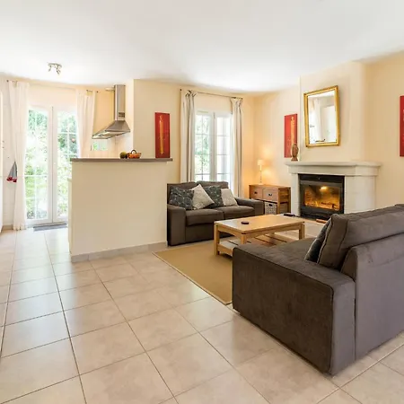 Charming Near Limoux, Cleaning Included Villa *